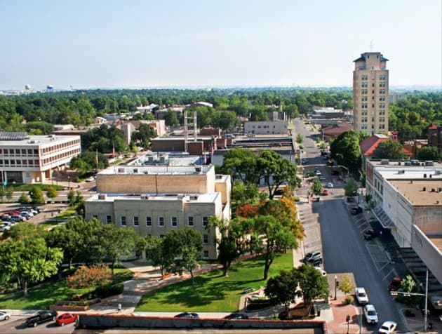 Downtown Temple, Texas — historic Santa Fe railroad district